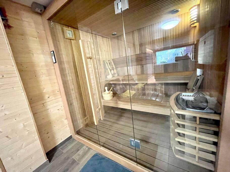 Chalet Kelly, Centre / Jacuzzi / Sauna Gerardmer
