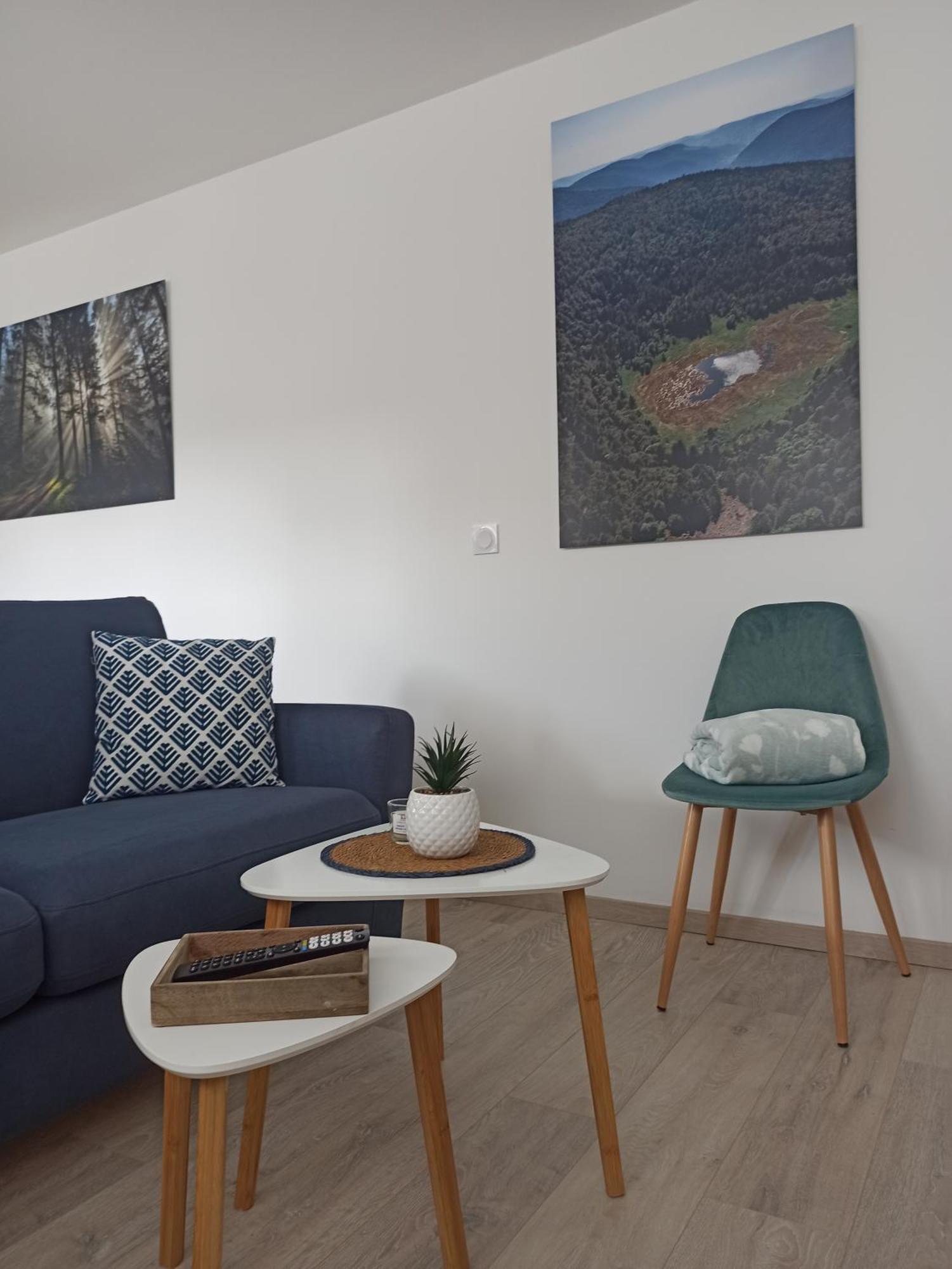 Kelly, Centre / Jacuzzi / Sauna Chalet *